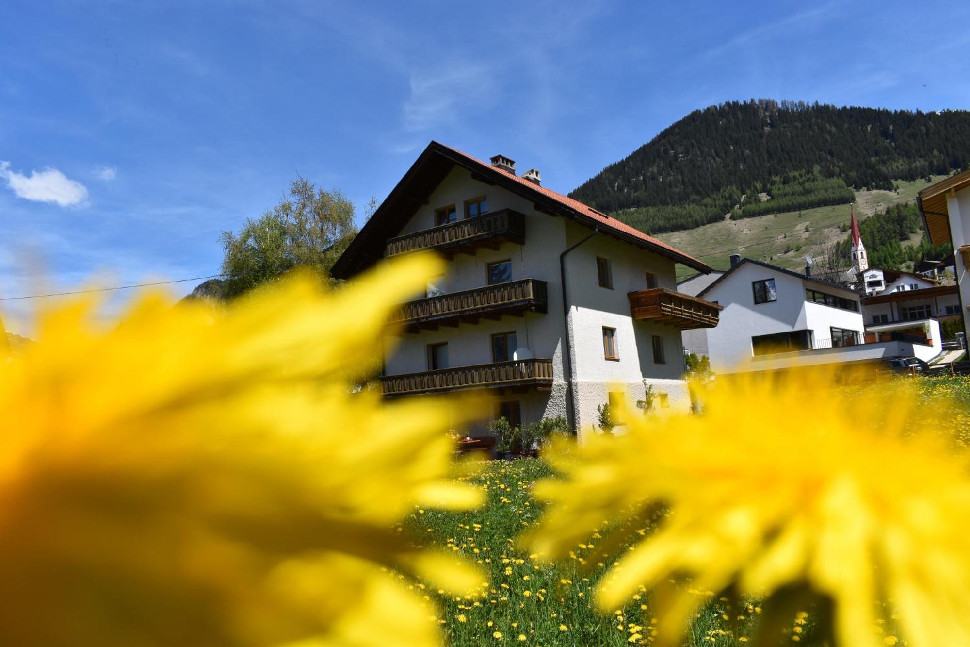 Bed and Breakfast Hirschstube Nauders Zewnętrze zdjęcie