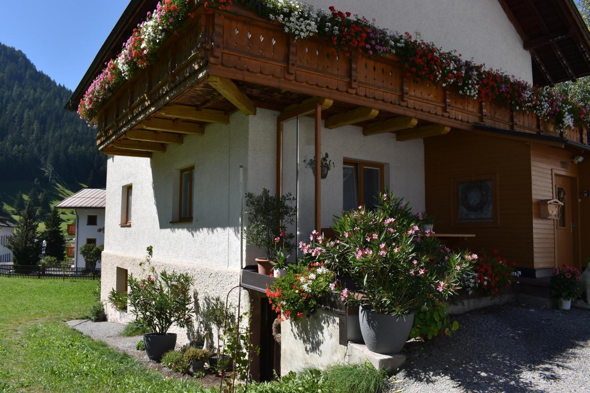 Bed and Breakfast Hirschstube Nauders Zewnętrze zdjęcie